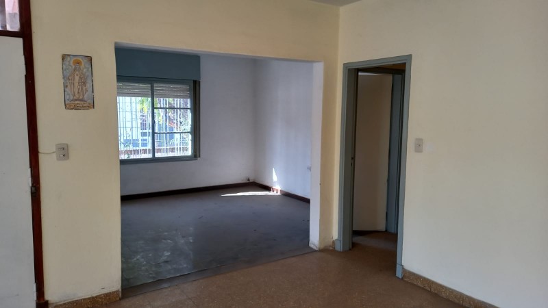 VENTA CASA 3 DORMITORIOS Y DEPTO DE SERVICIO | LA CALERA