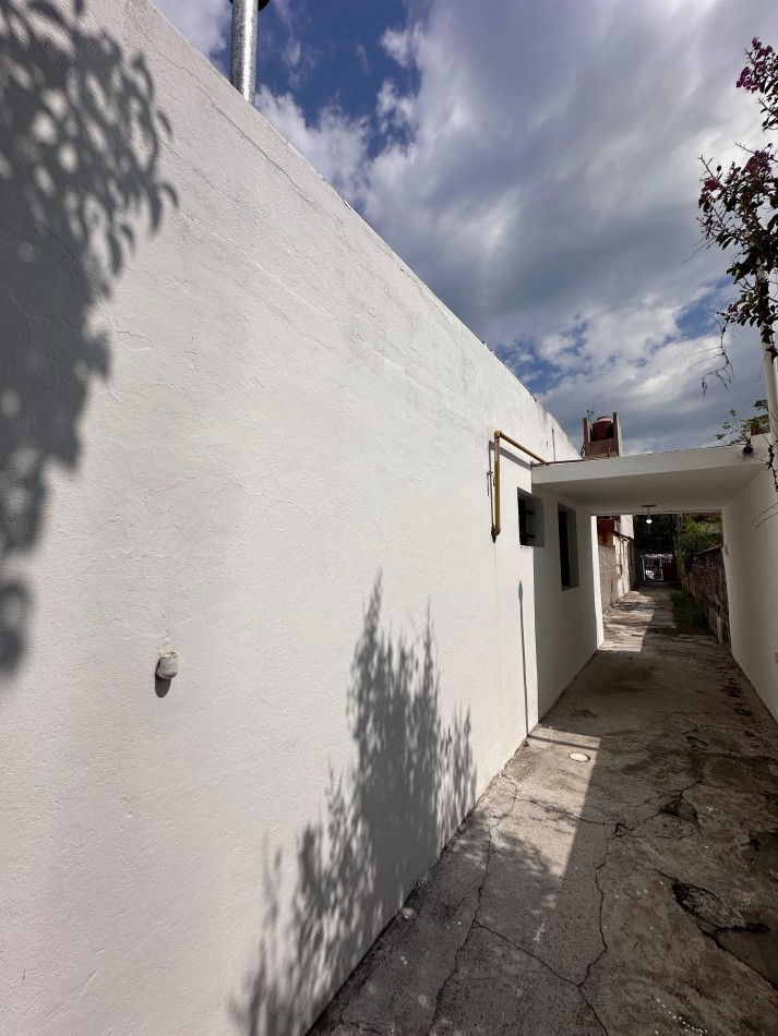 Casa 2 dormitorios Barrio Makefin