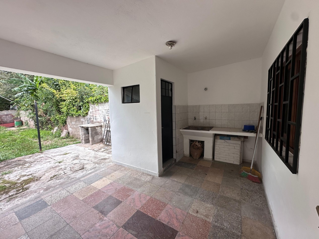 Casa 2 dormitorios Barrio Makefin