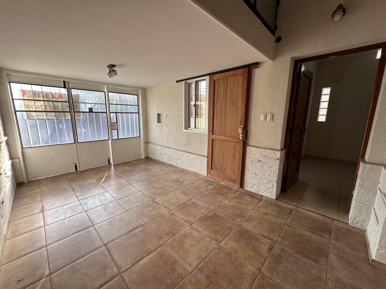 VENTA CASA MAS DPTO B° ALBERDI