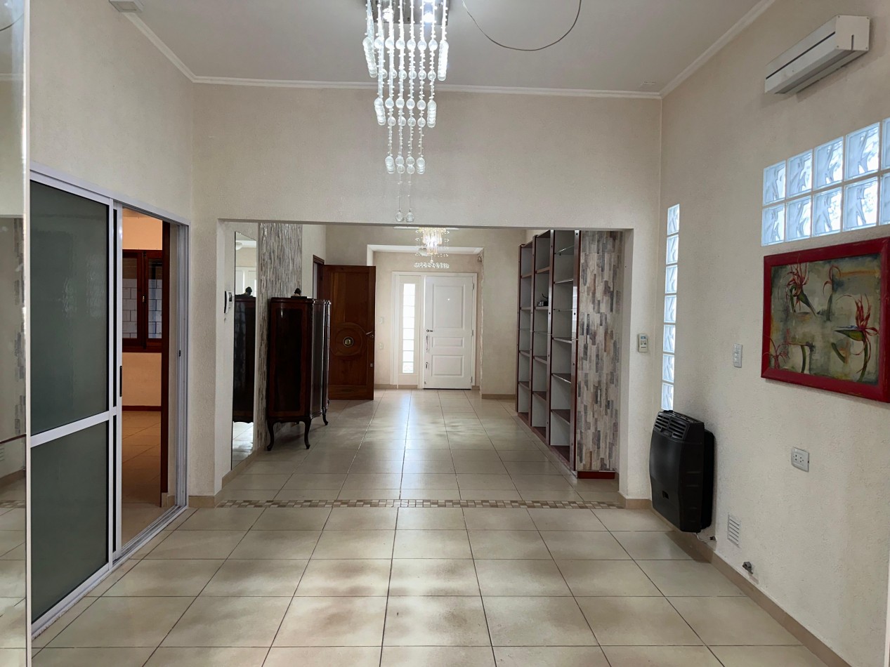 VENTA CASA MAS DPTO B° ALBERDI