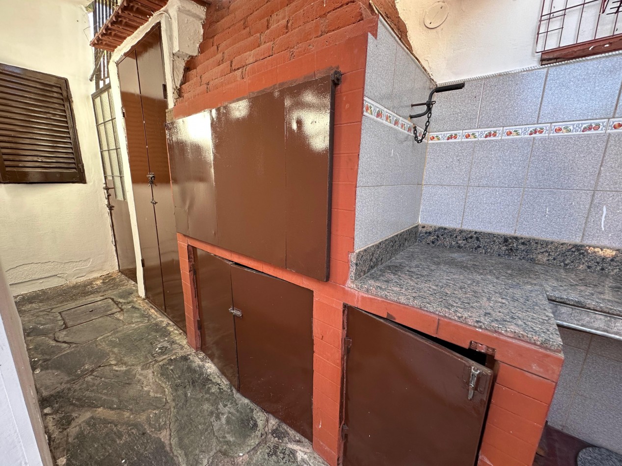 VENTA CASA 3 DORMITORIOS | BARRIO URITORCO