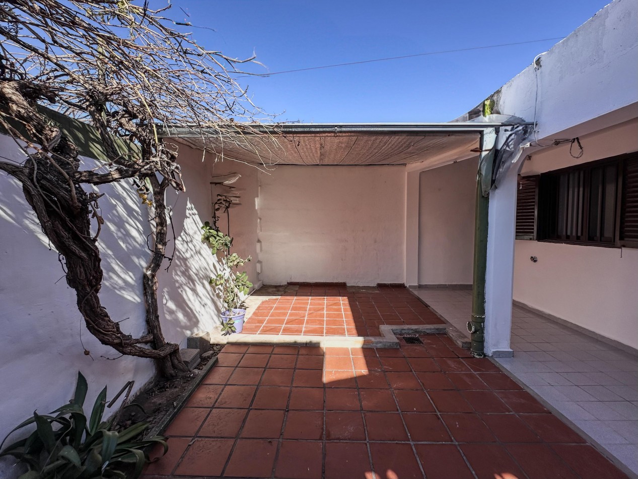 VENTA CASA 3 DORMITORIOS | BARRIO URITORCO
