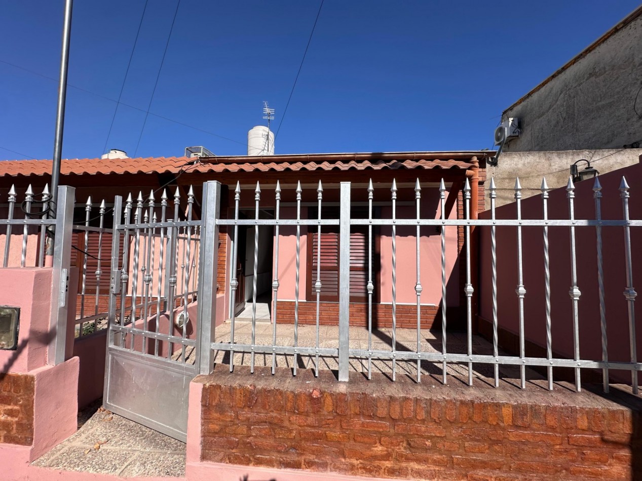 Alquiler Casa 2 Dorm. Barrio Las Palmas