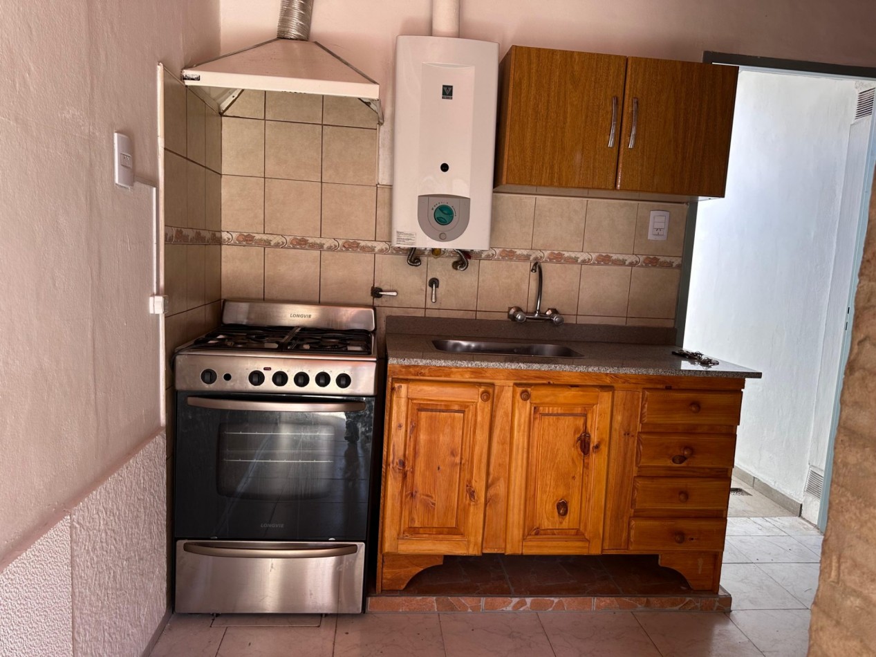 Alquiler Casa 2 Dorm. Barrio Las Palmas
