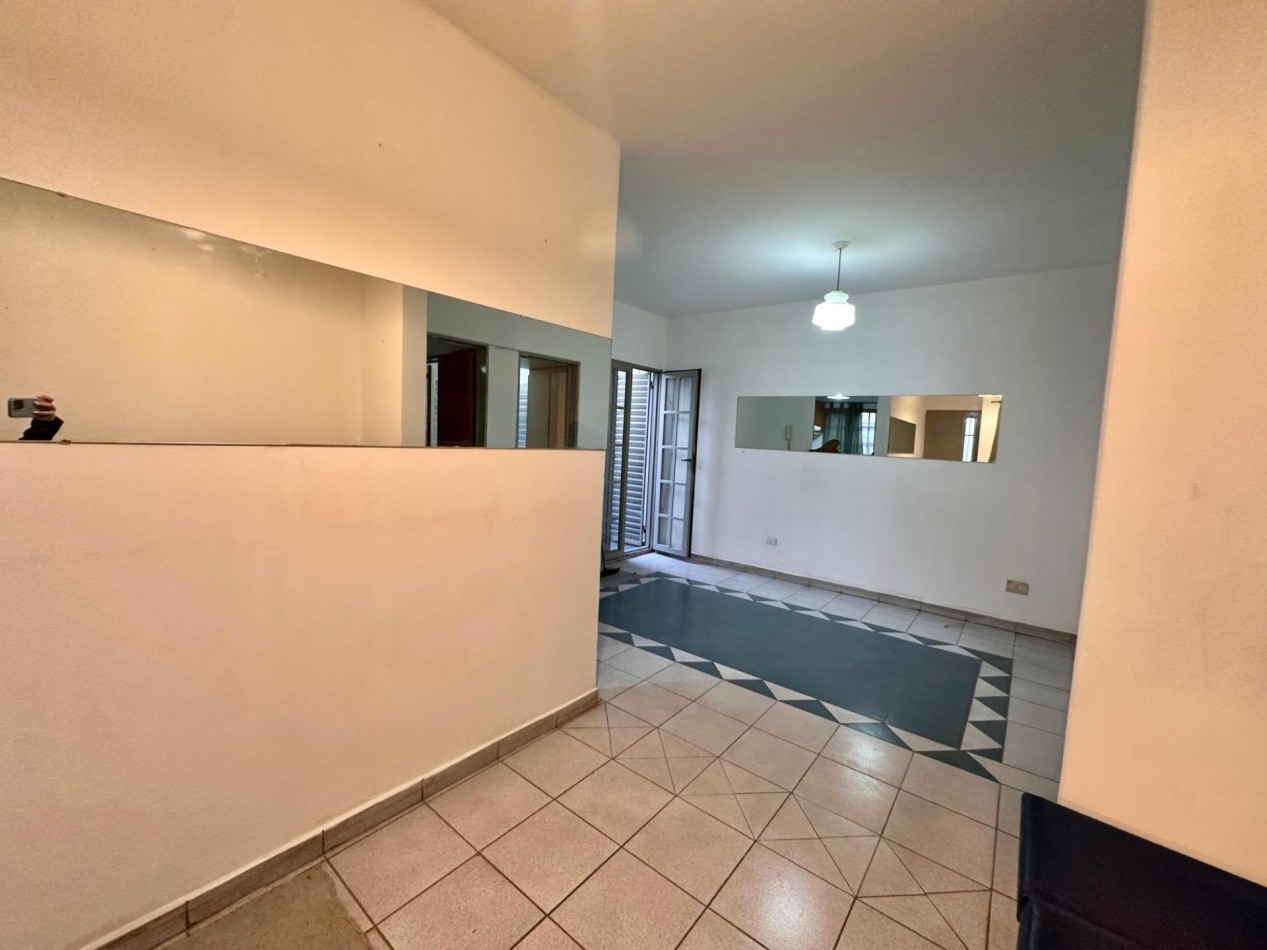 ALQUILER Departamento 1 dormitorio B° Las Palmas