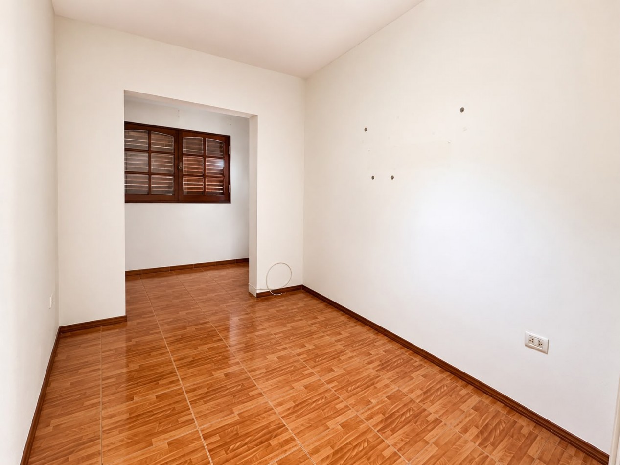 SE ALQUILA CASA 3 DORMITORIOS LAS PALMAS