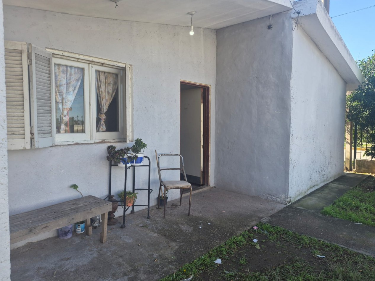 SE VENDE CASA LOCALIDAD BOUWER