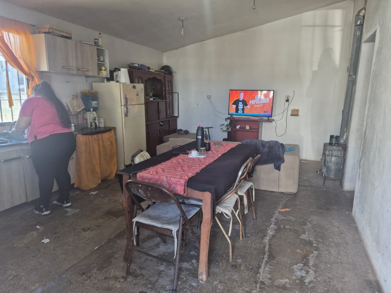 SE VENDE CASA LOCALIDAD BOUWER