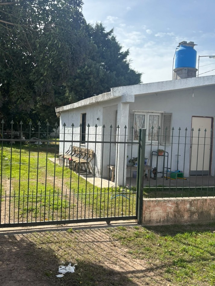 SE VENDE CASA LOCALIDAD BOUWER