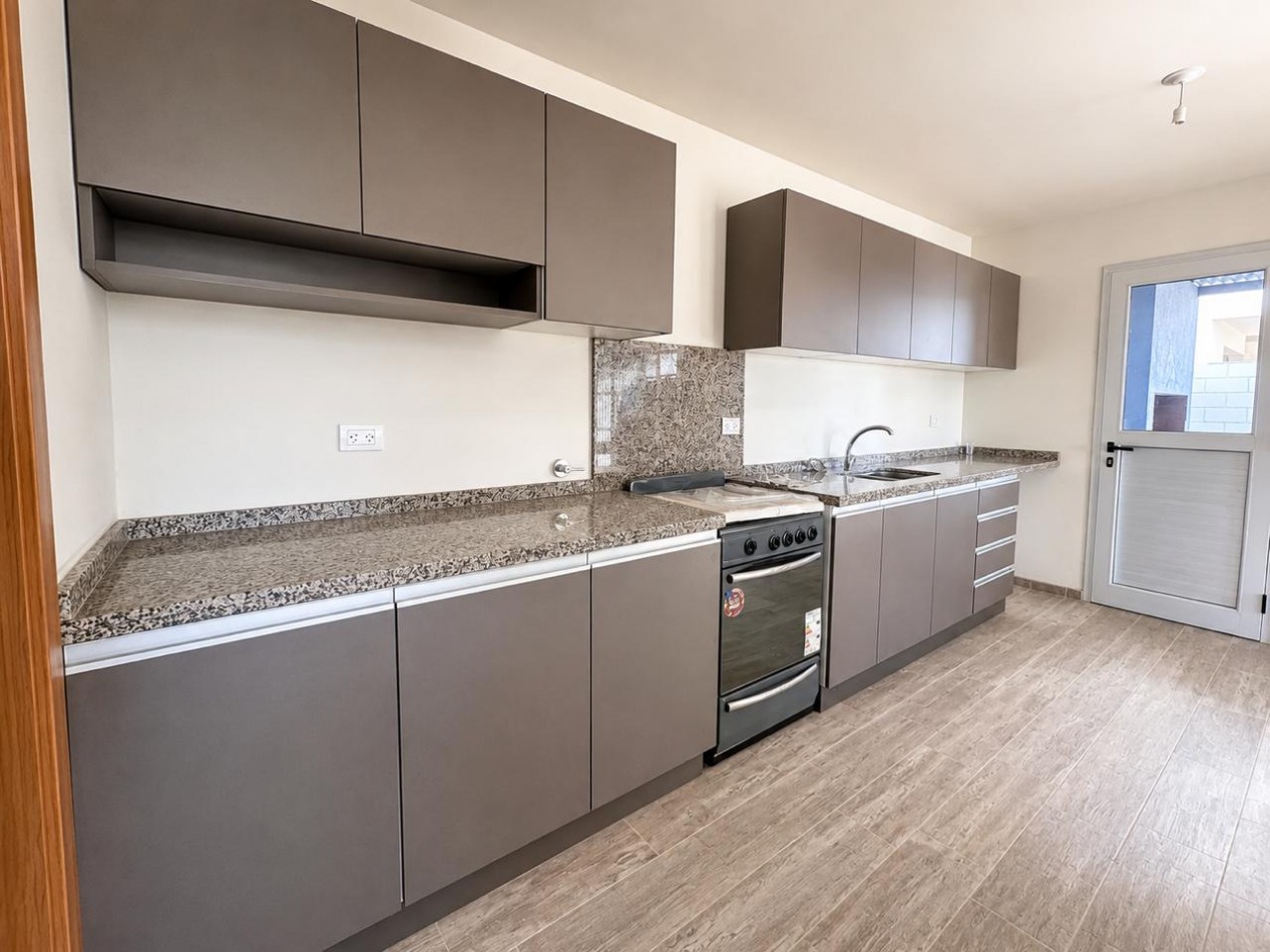 Venta Casa Duplex 3 Dorm. en Chacra del Norte - Apto Credito