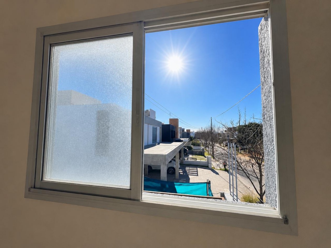Venta Casa Duplex 3 Dorm. en Chacra del Norte - Apto Credito