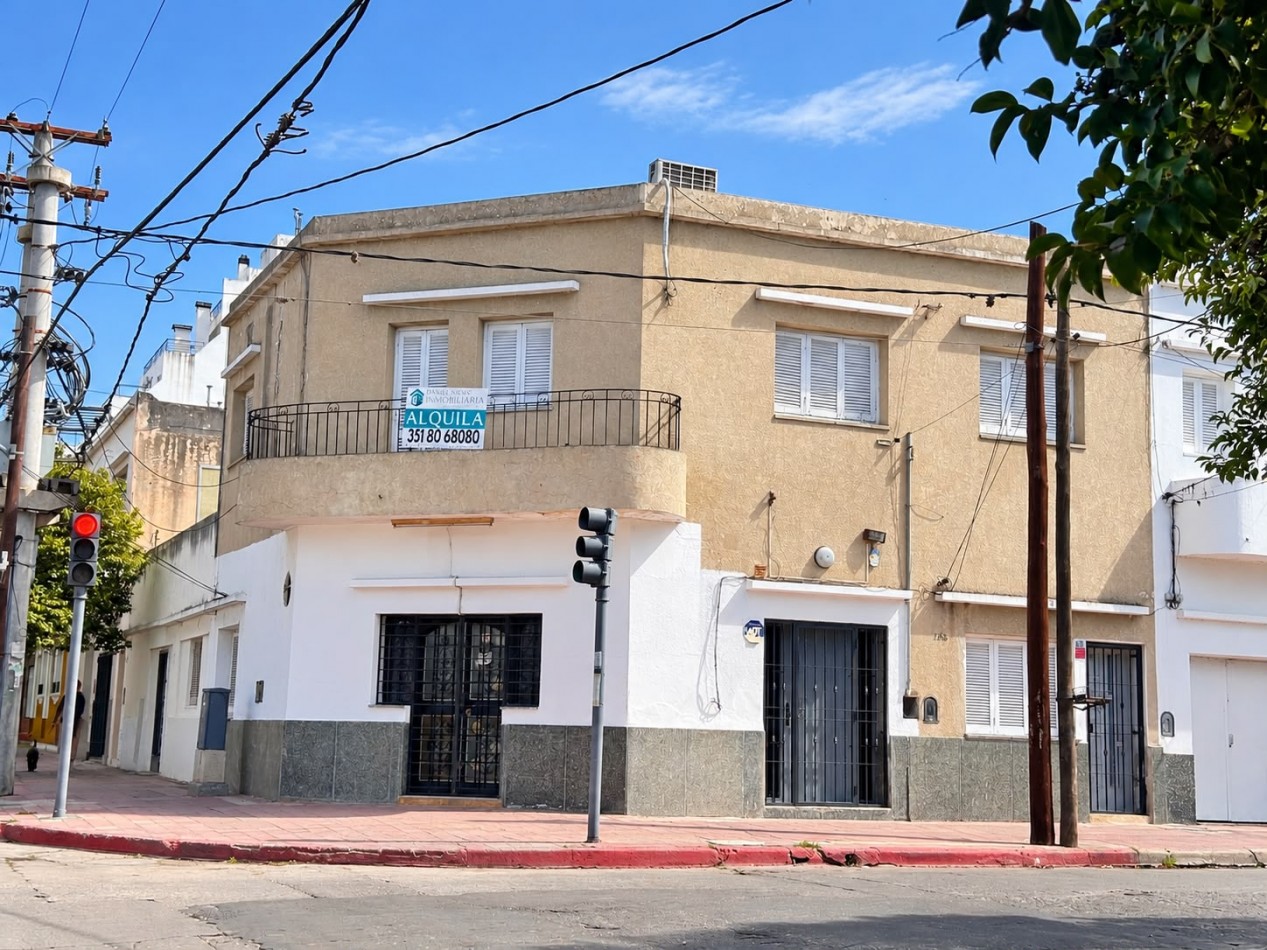 ALQUILER CASA 2 DORM PLANTA ALTA B° ALTO ALBERDI