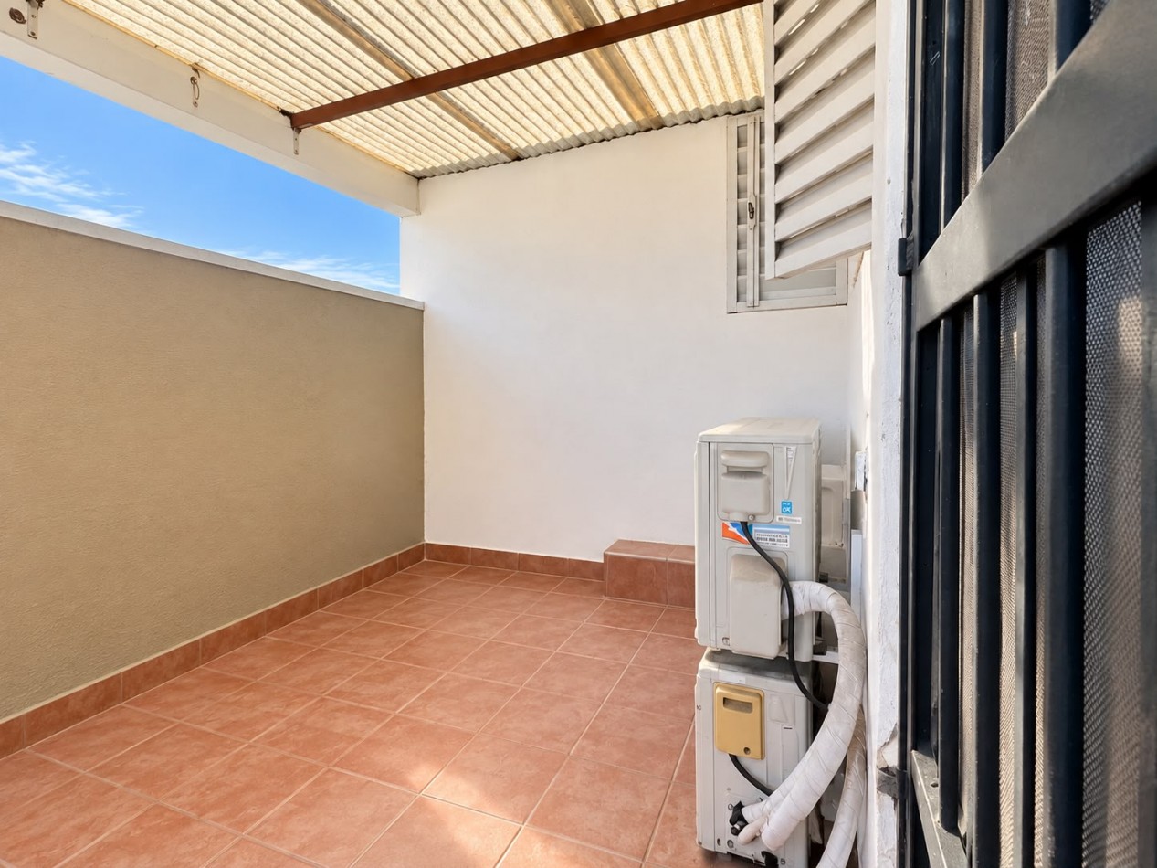 ALQUILER CASA 2 DORM PLANTA ALTA B° ALTO ALBERDI